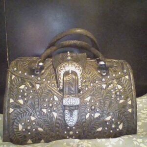 American West Barrel Purse Med Size Brown